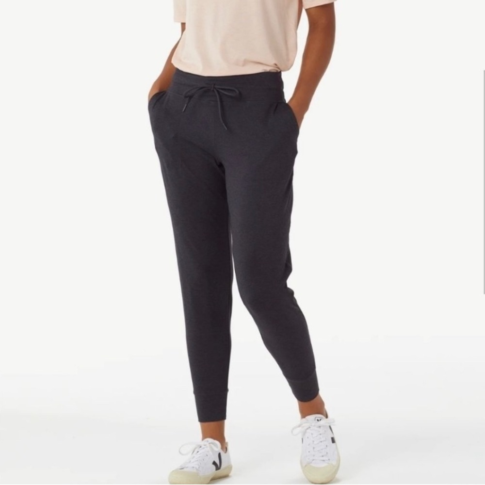Lole Half Moon Black Joggers. Size M